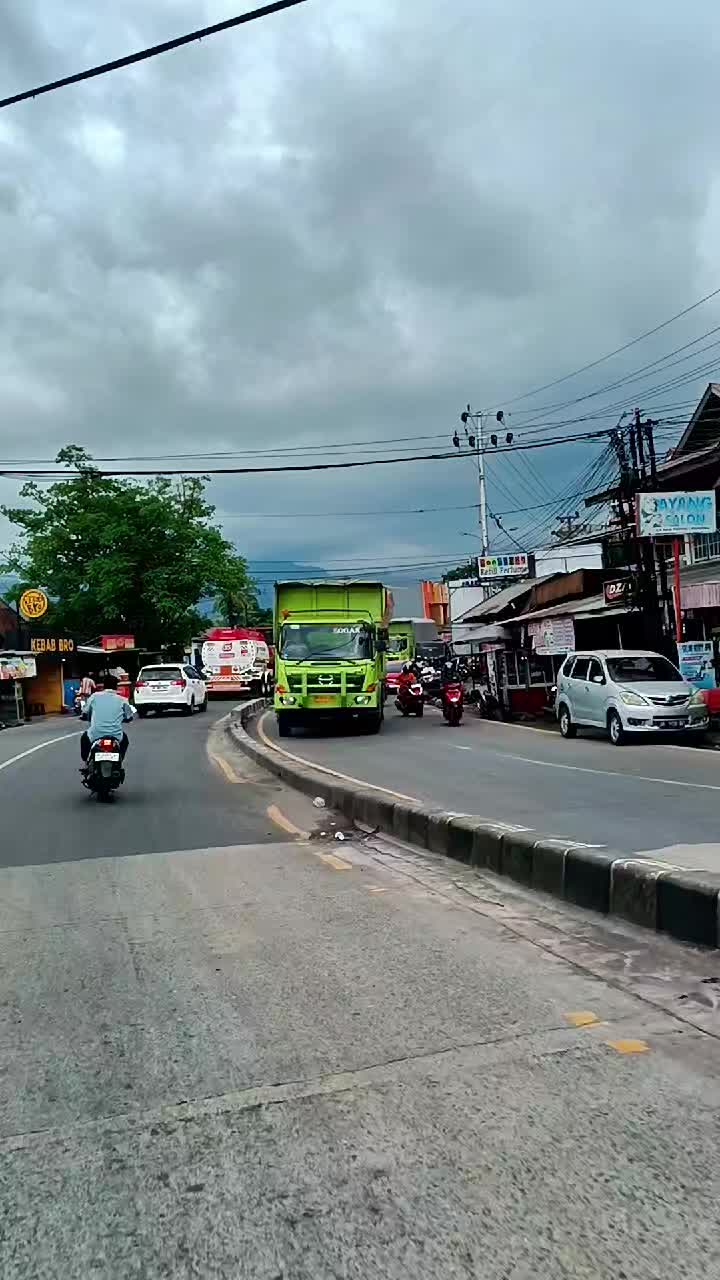 @Proyek Sitinjau Lauik