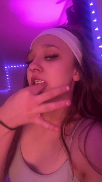 @user56616057176