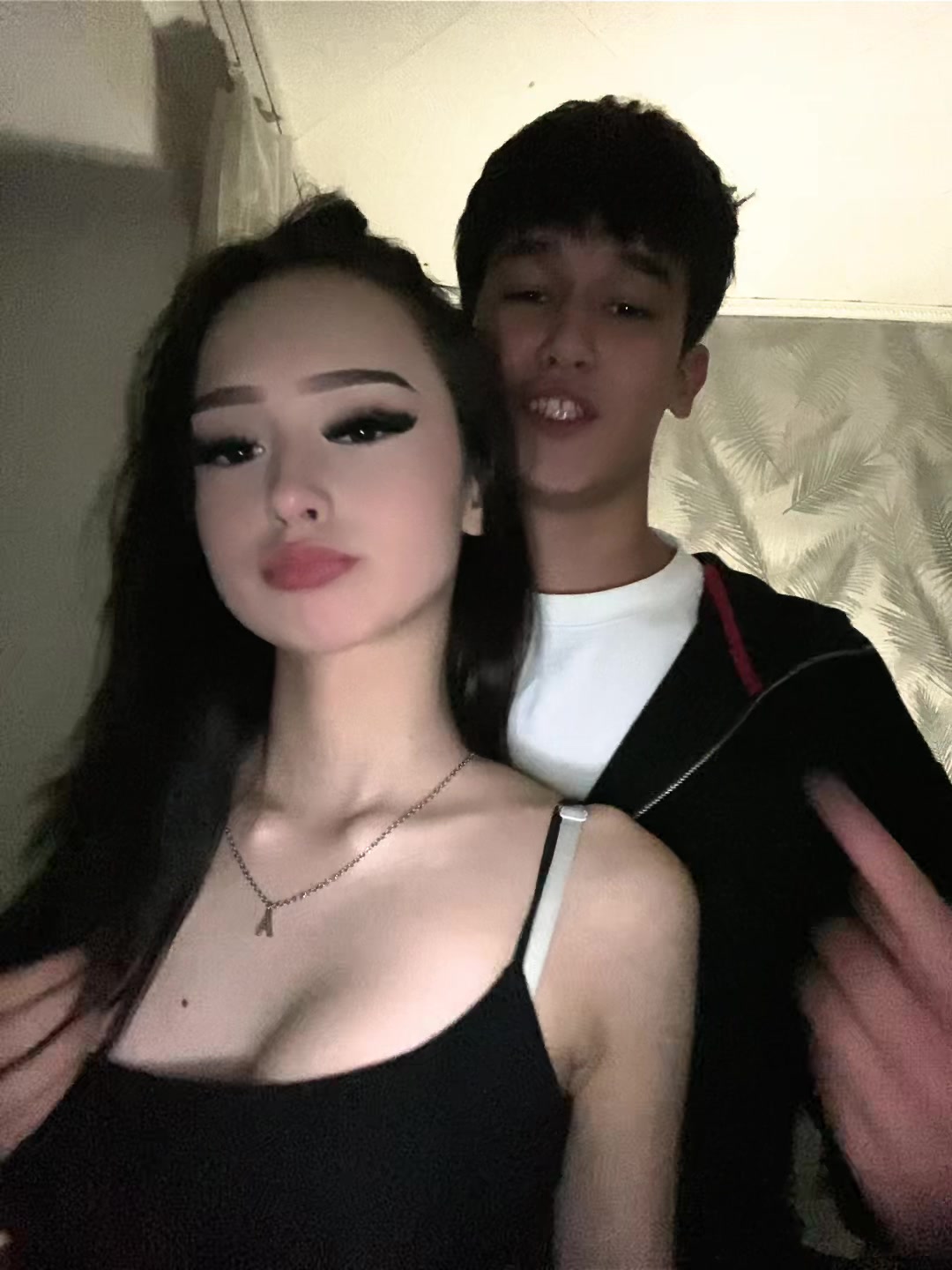 @амели