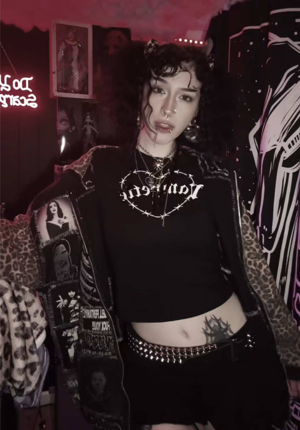@𝕽𝖔𝖈𝖐𝖞/𝕯𝖔𝖑𝖑𝖞🤍🗡️