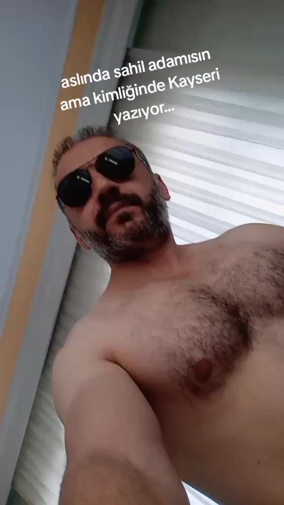 @KoMşUnUn UsLuOğLu