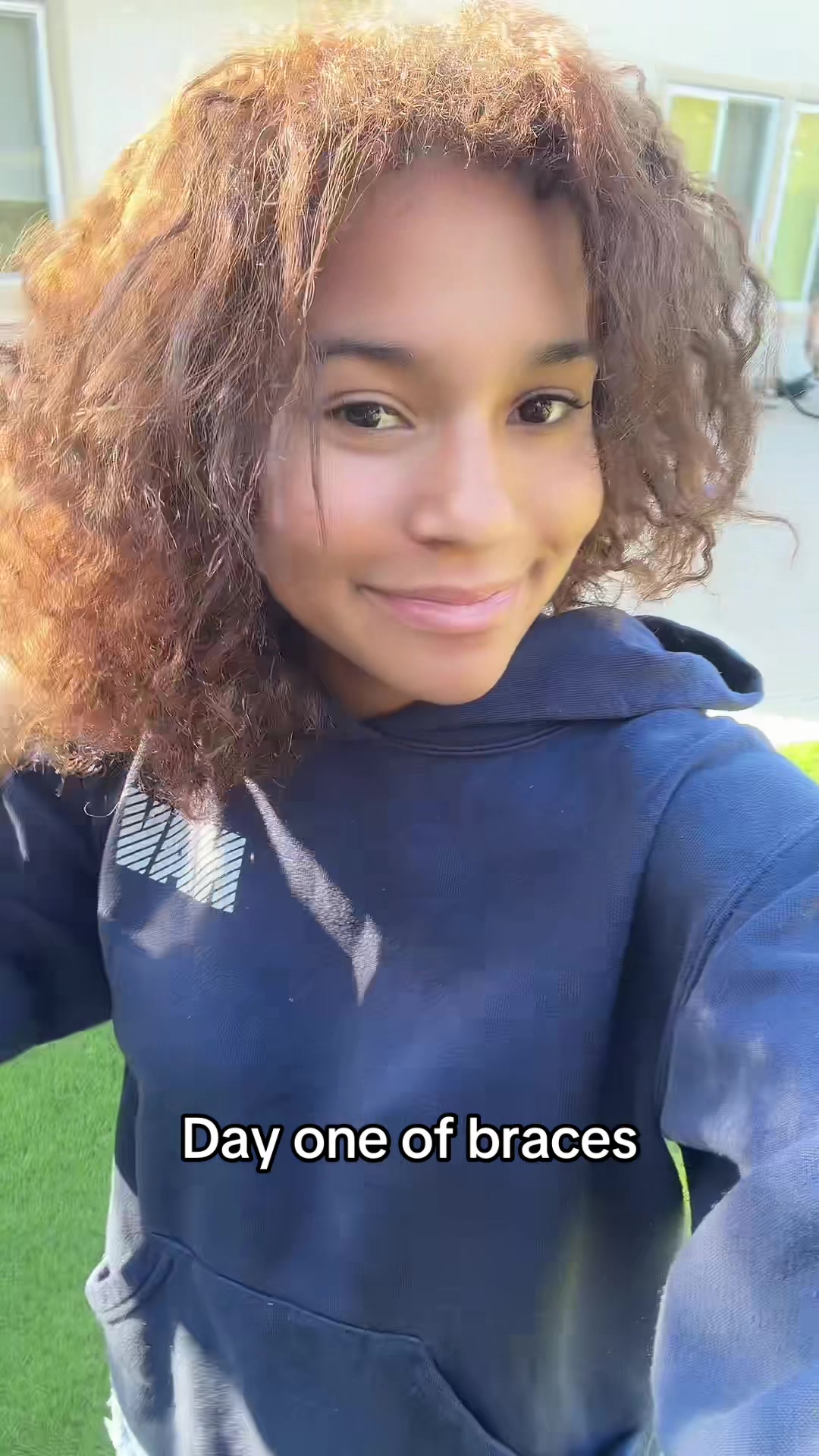 @𓃥