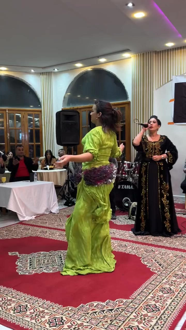 @نزهة الموسيقى STROLL OF MUSIC
