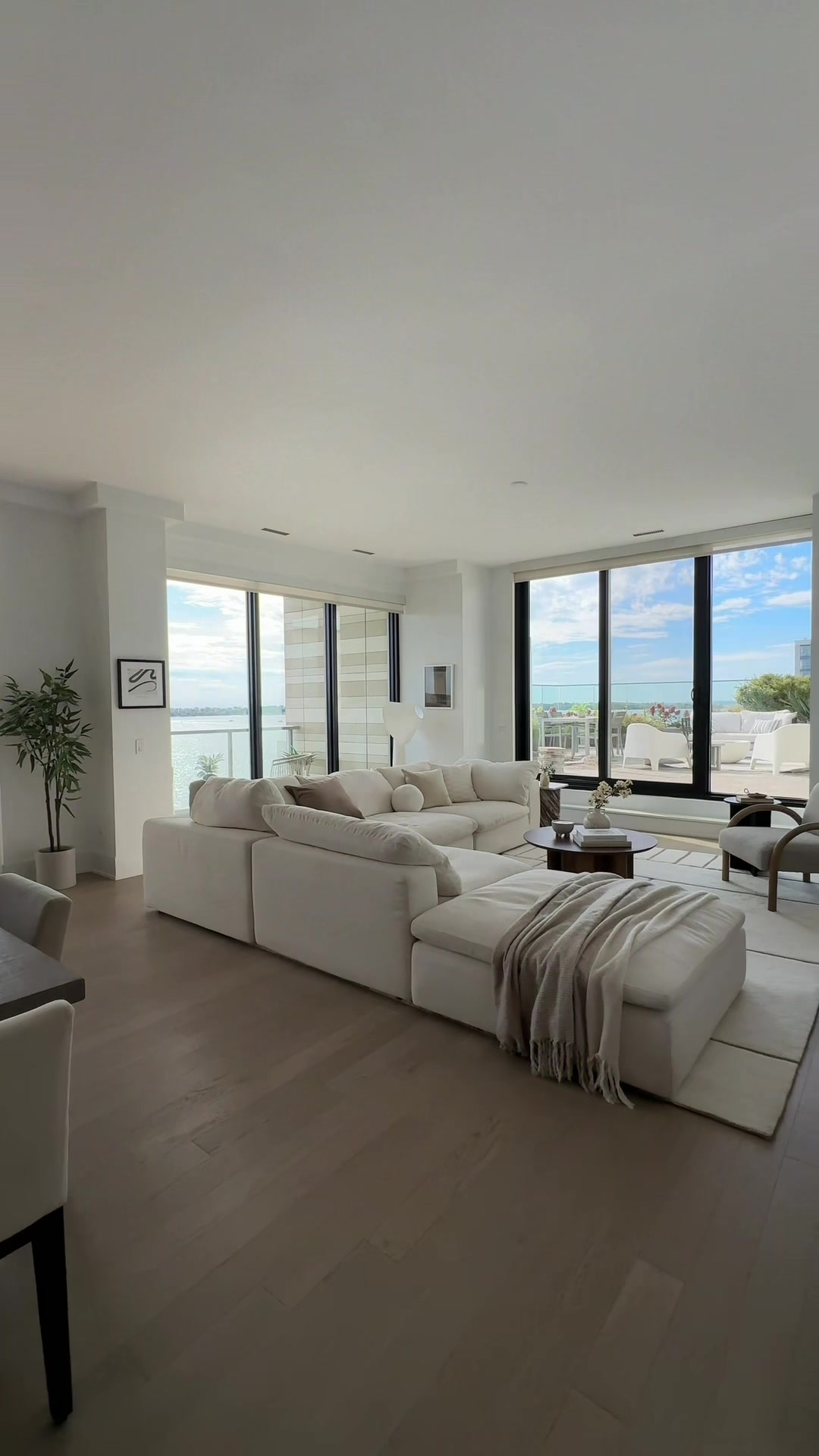 @Farhaan S. | Toronto REALTOR&reg;