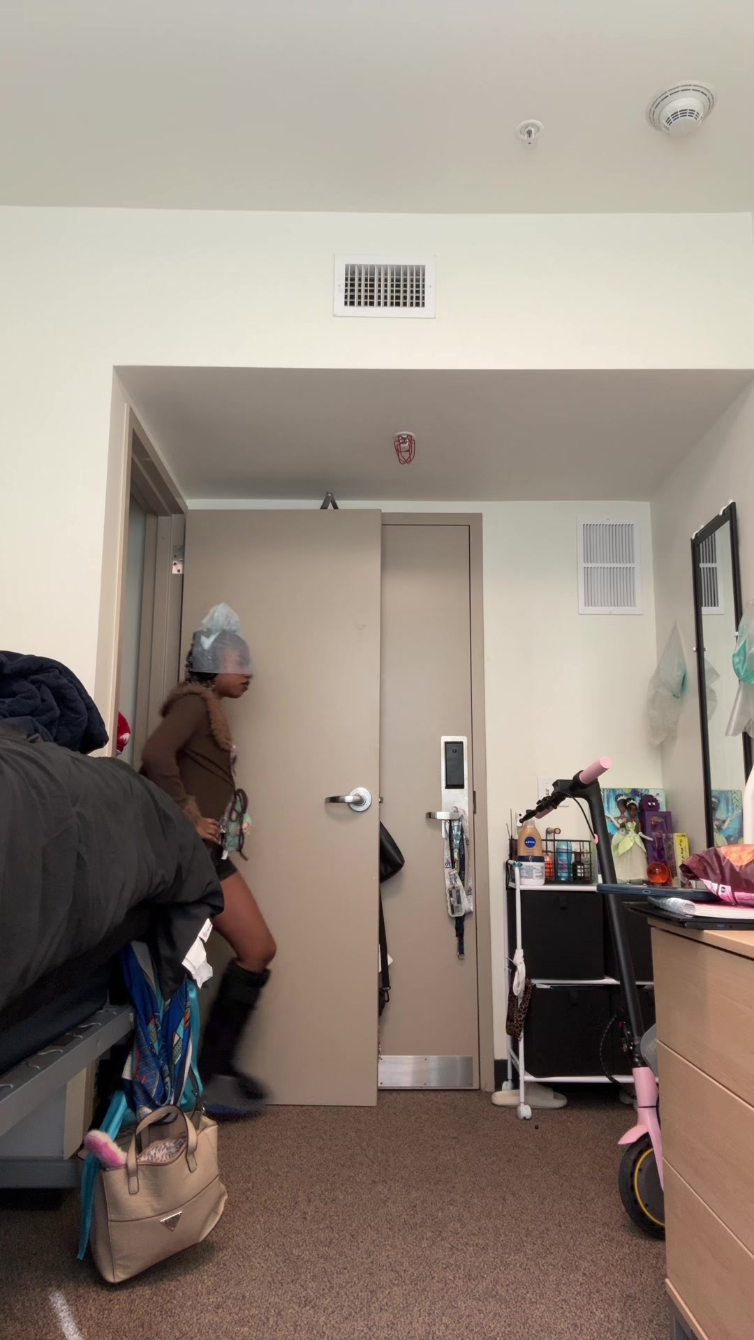 @d