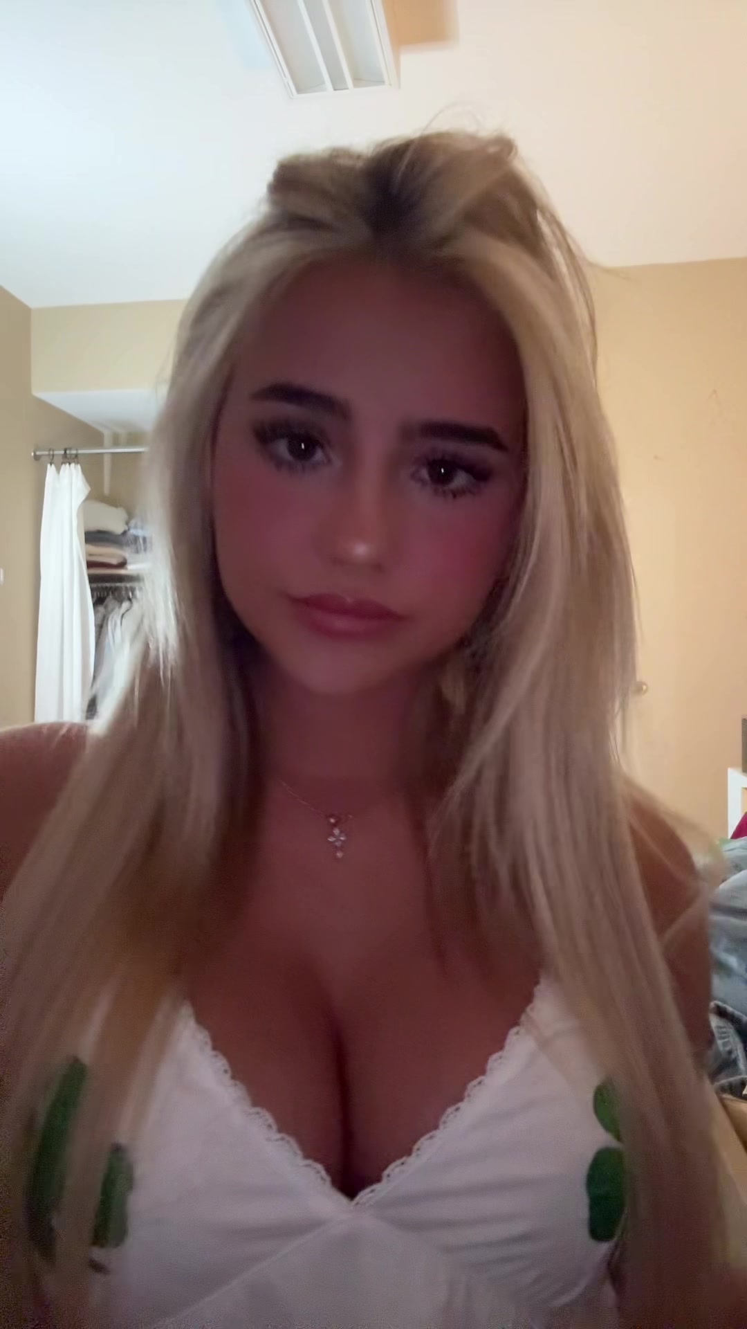 @cam🌷
