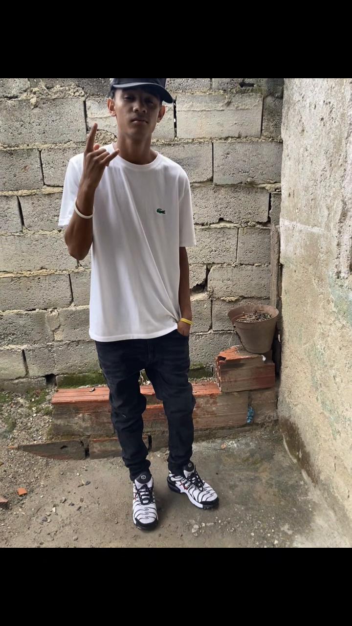 @🥷🏼🩸