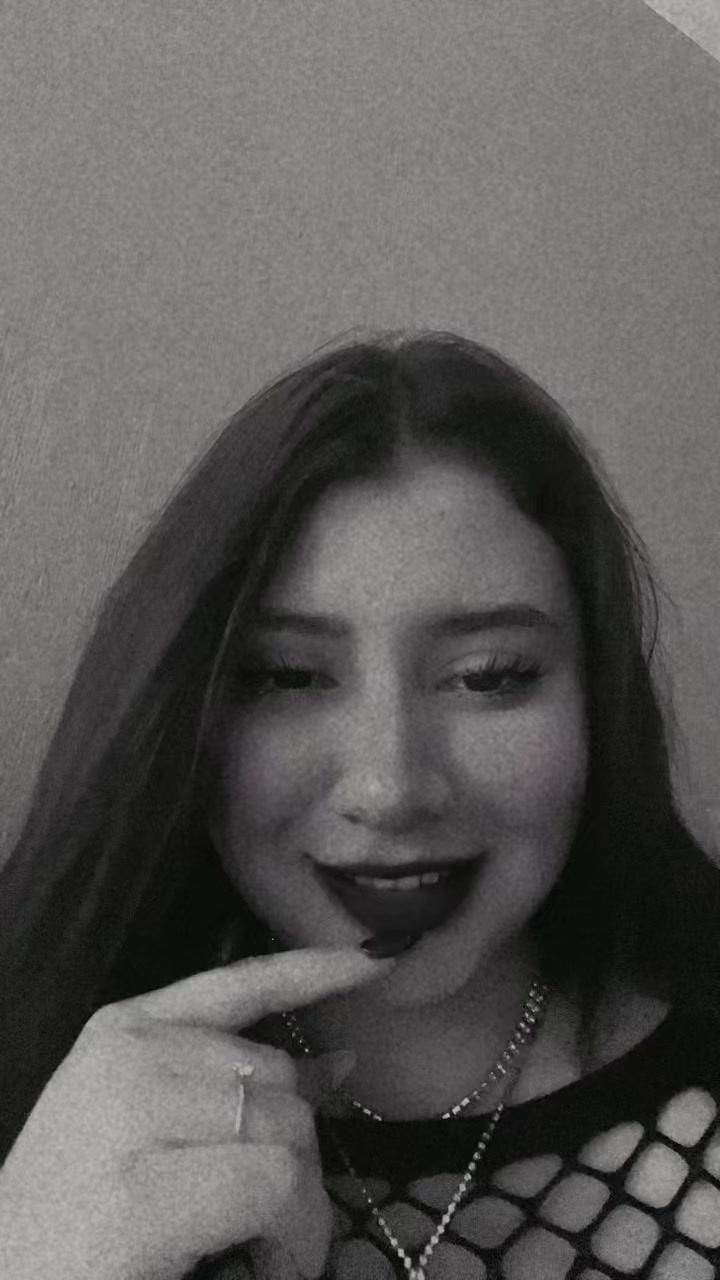 @Michii L&oacute;pez 🖤