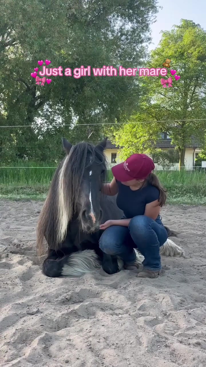 @Annie🦨& Marlene✨
