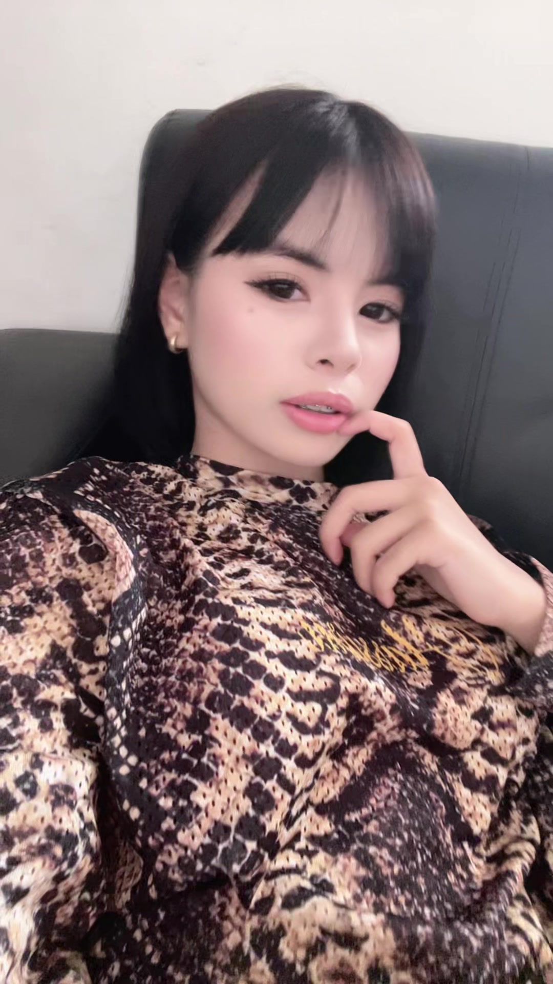 @Zey