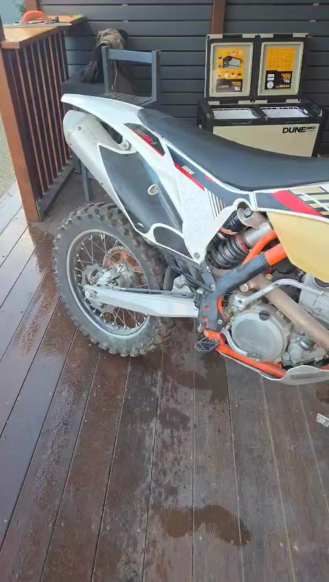 @kurt Cobain Travis Pastrana