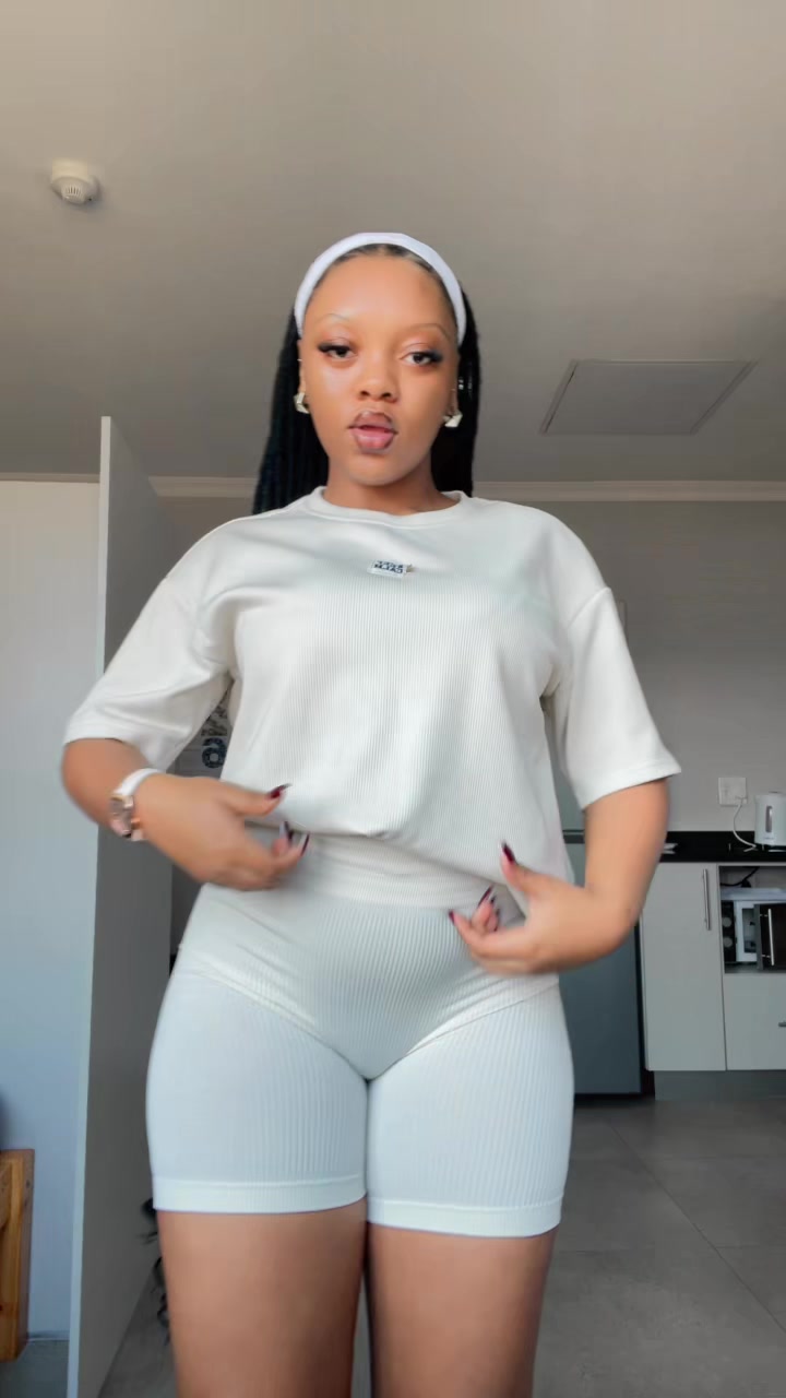 @Zanele M