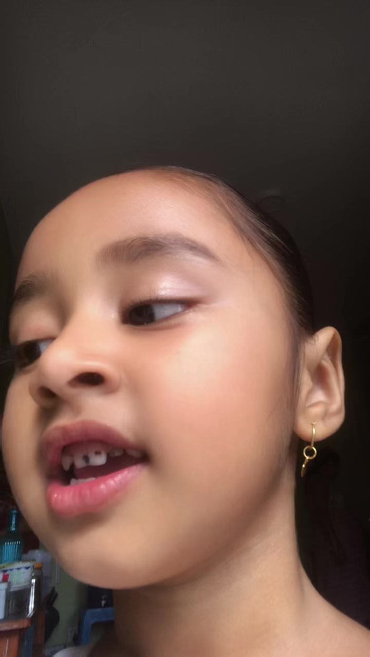 @Samriddhi karki🦋