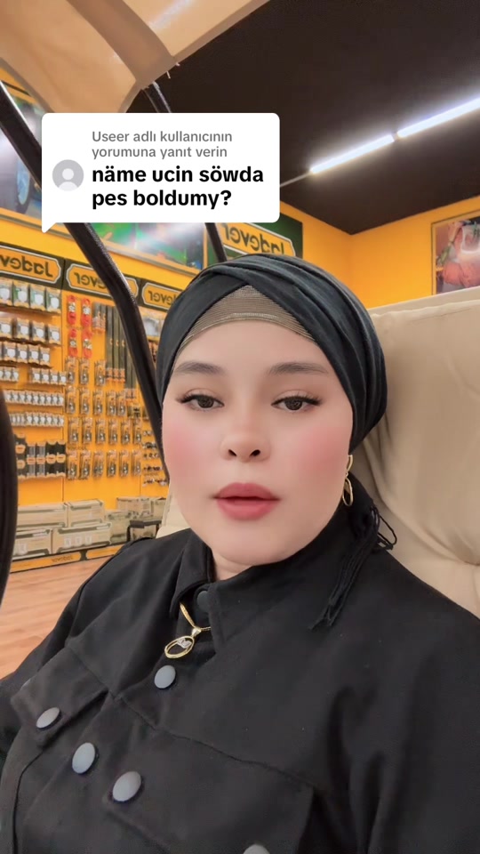 @ShowlySowda