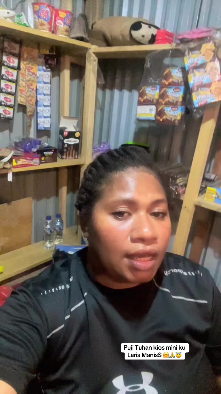 @Mama Glo
