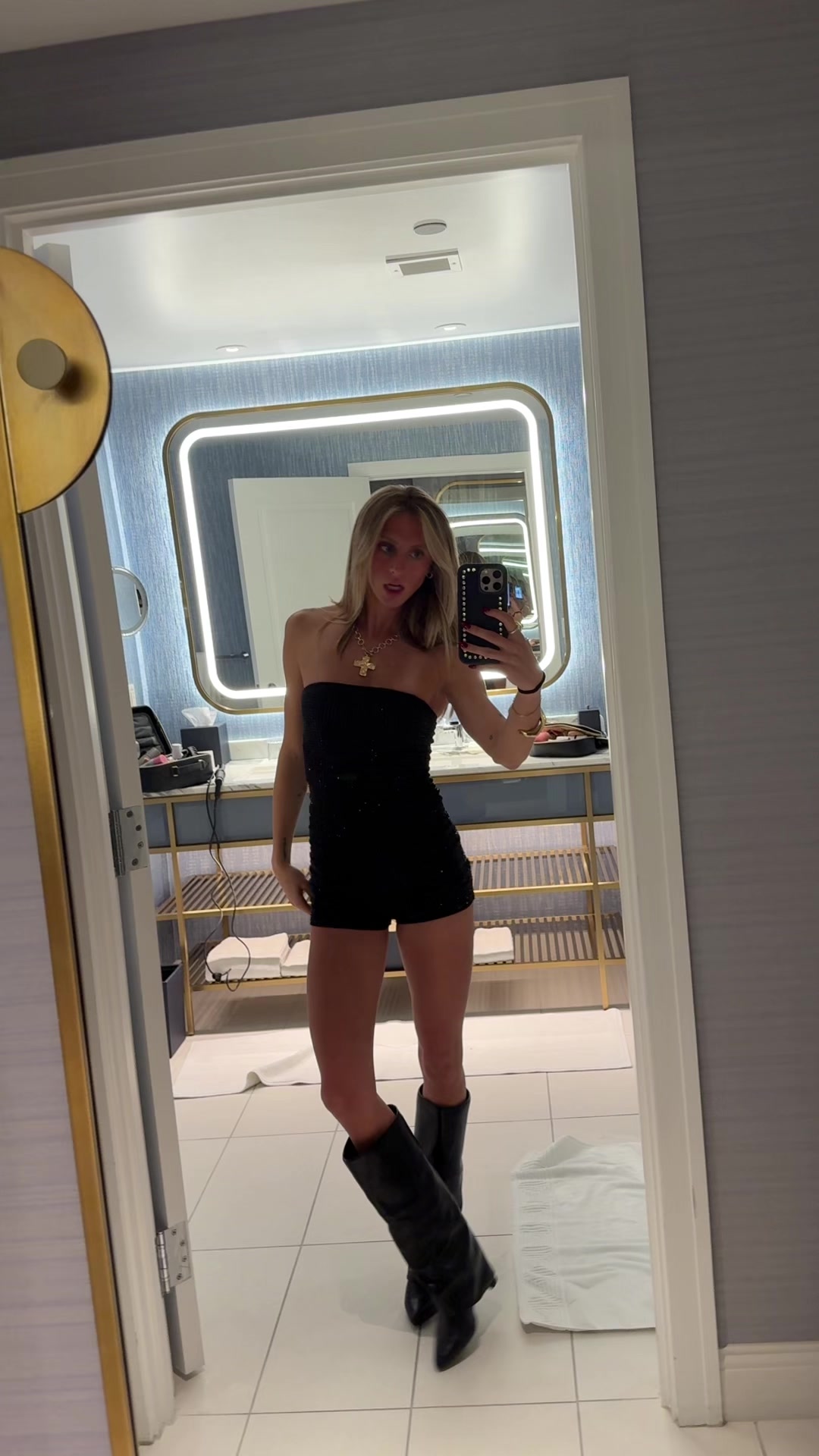 @D
