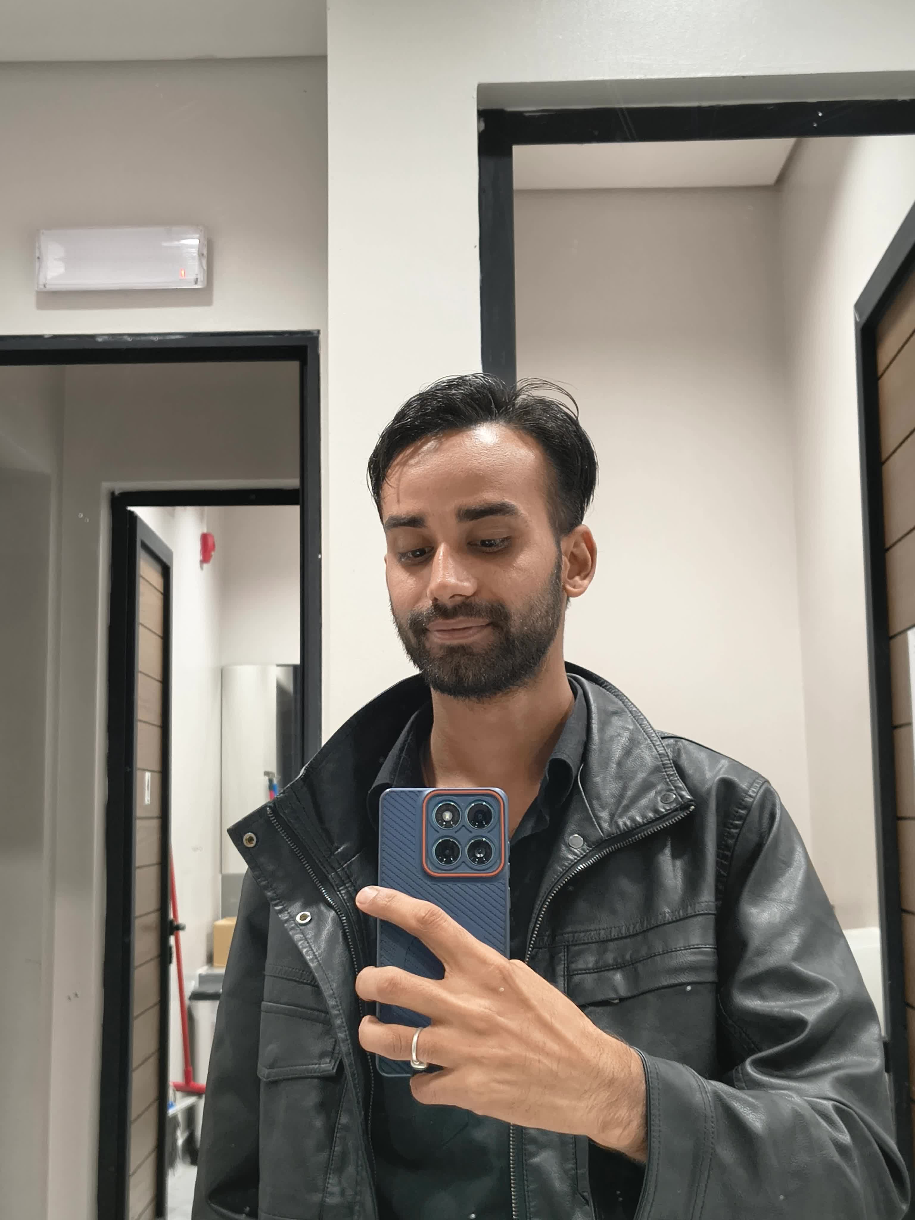 @🇳🇵 👑 SURAJ SHAH 👑 🇲🇺