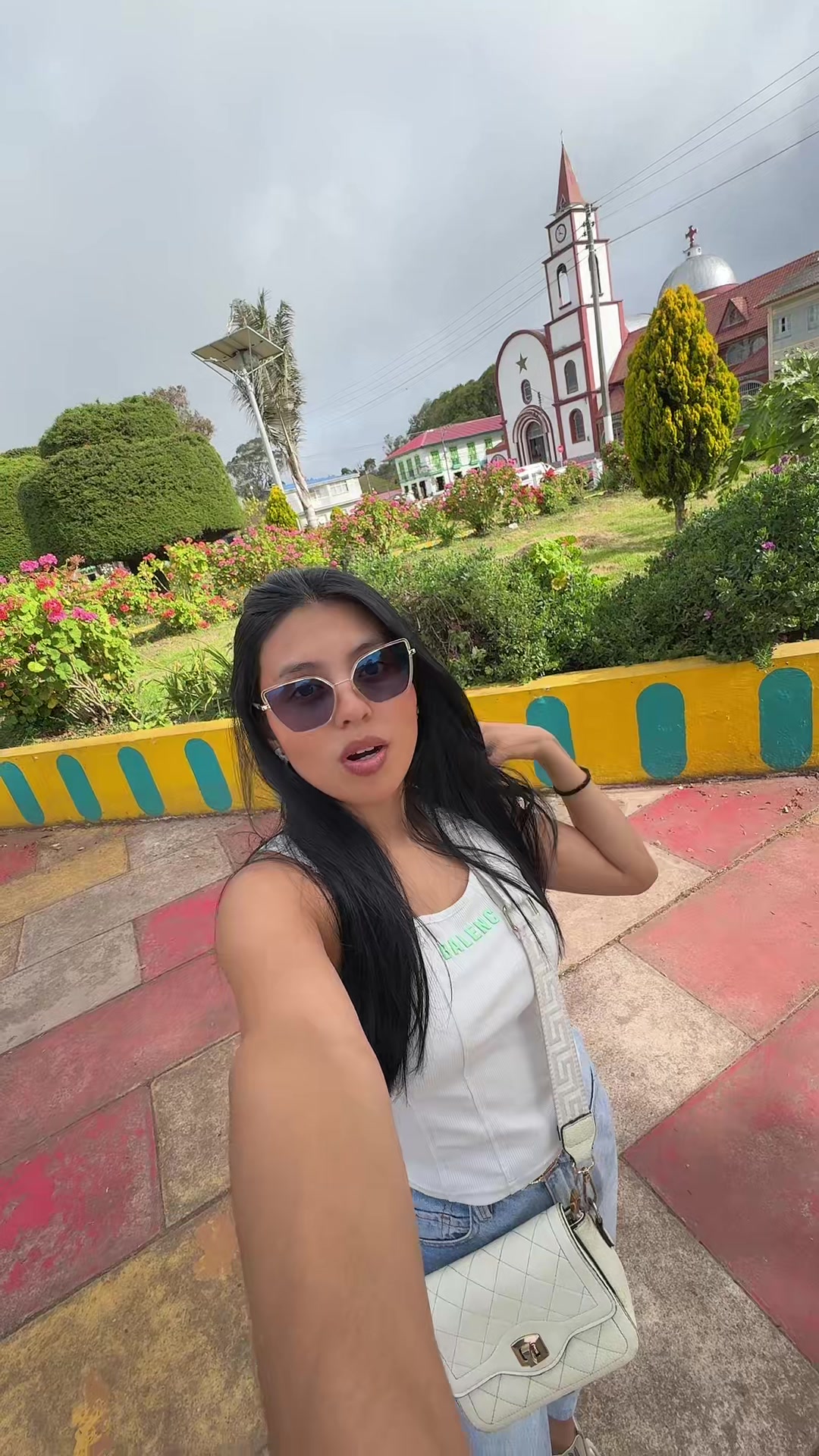 @Alejandra🤍