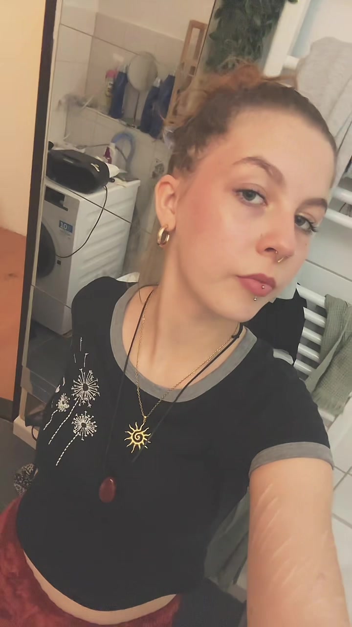 @Mia <3