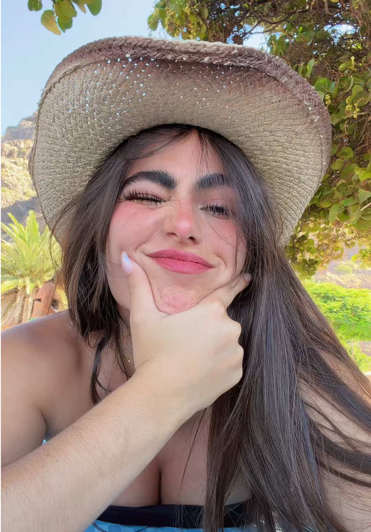 @Valeria Valentina 🥕