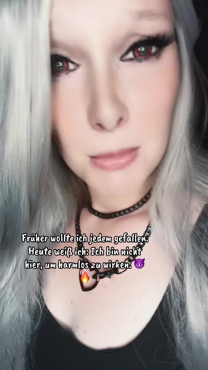 @MrsPuckiii 😈