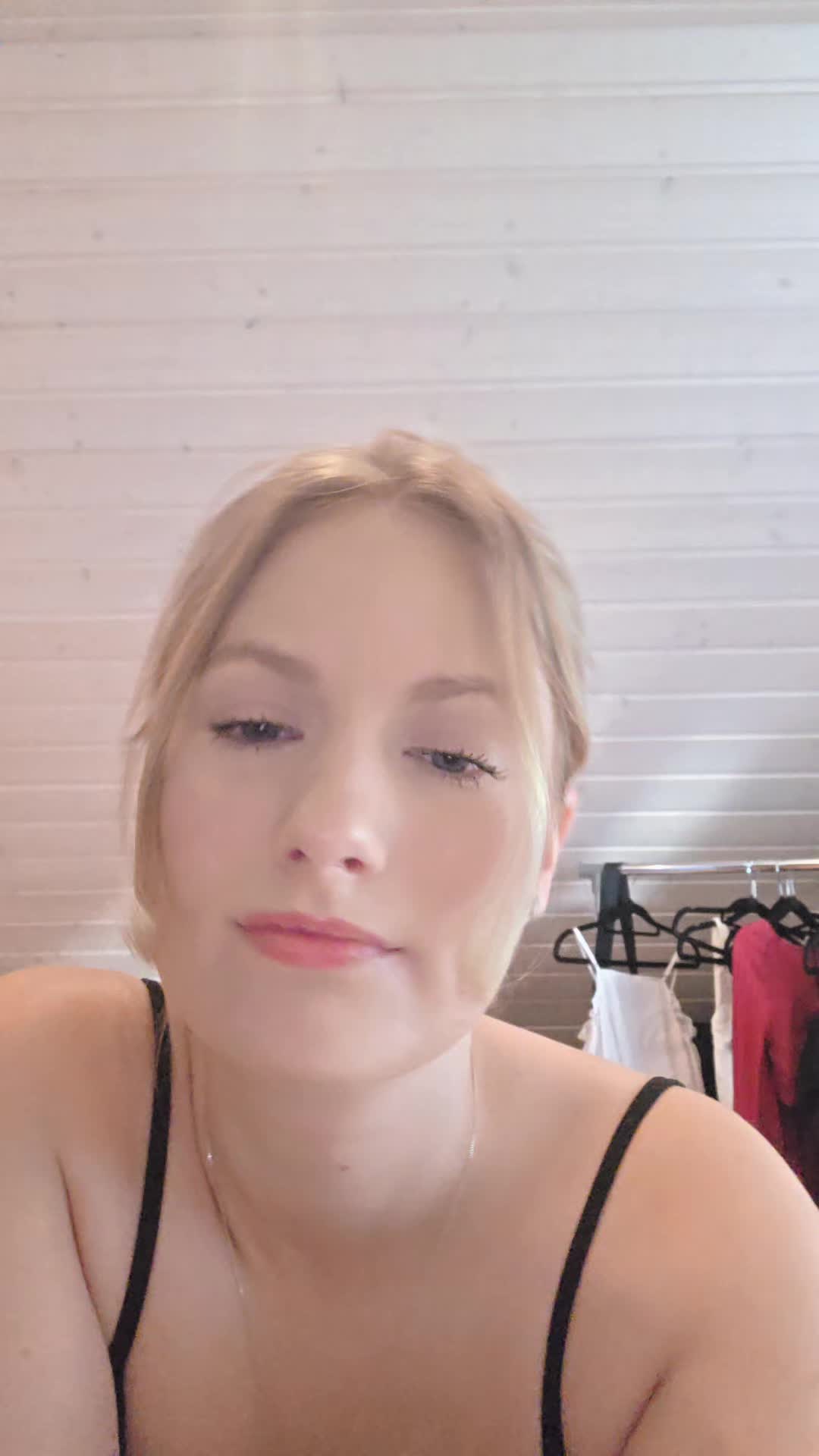 @Jenni