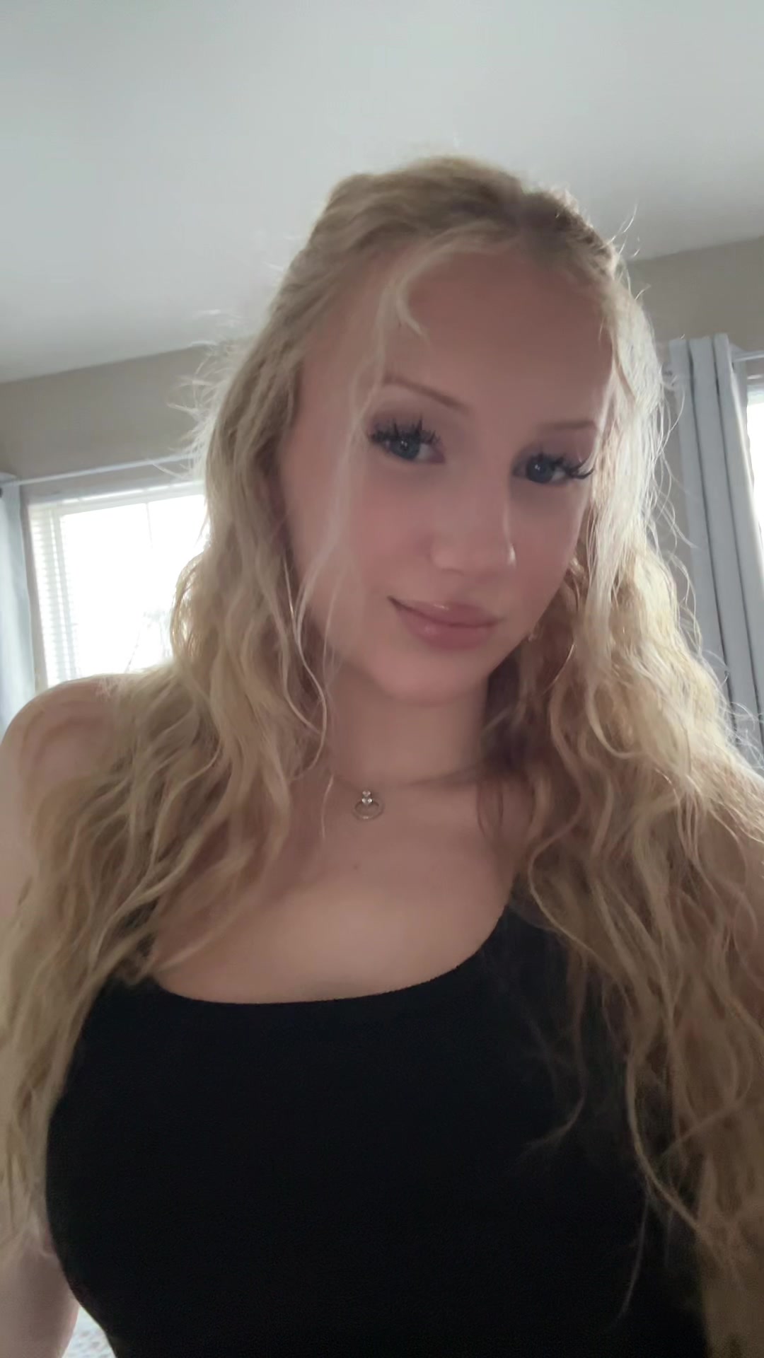 @Angel 👼