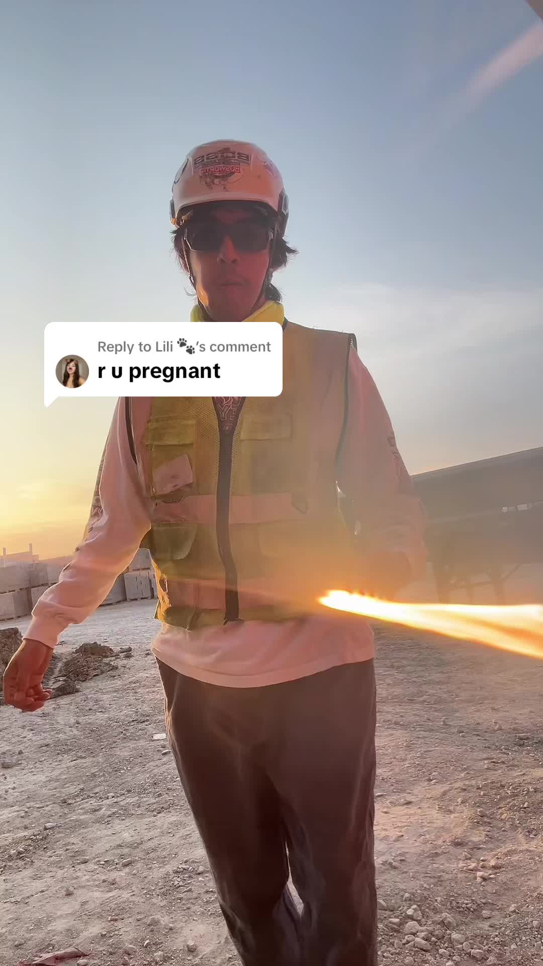 @Y33SHI3