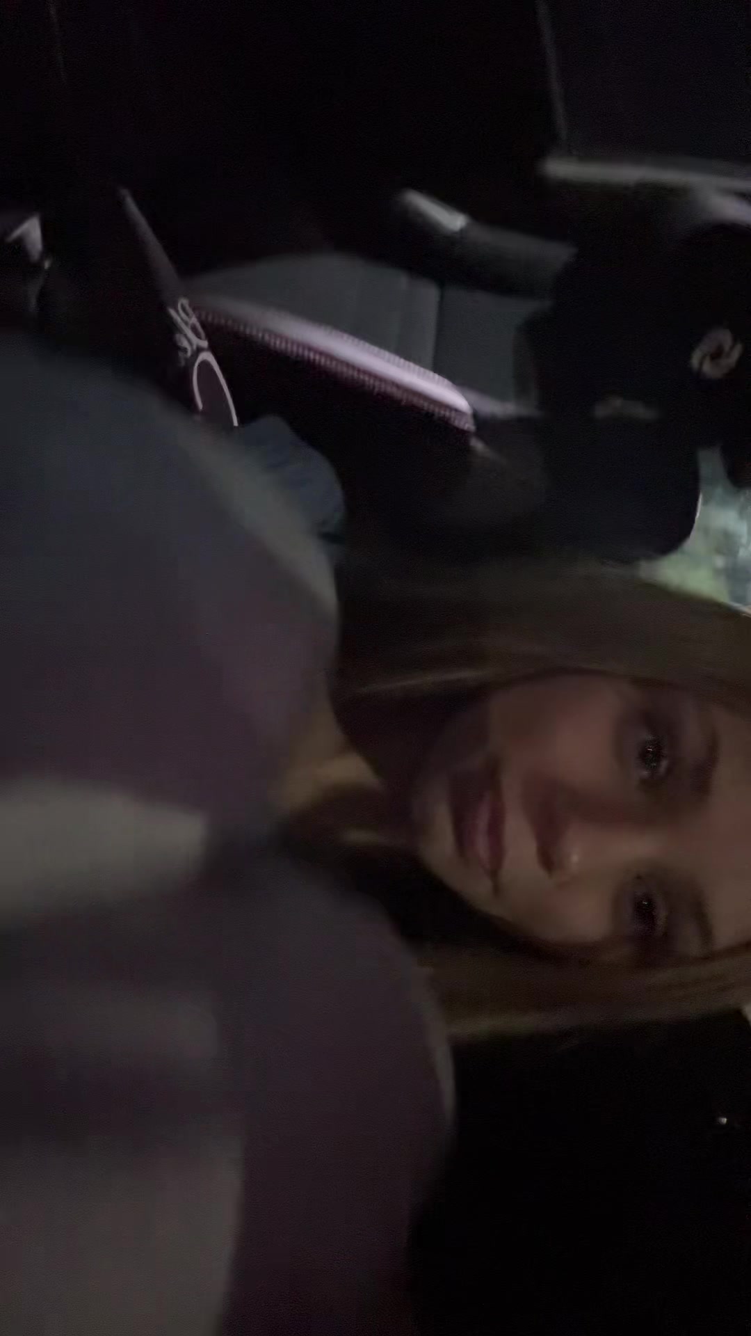 @chloepearson82