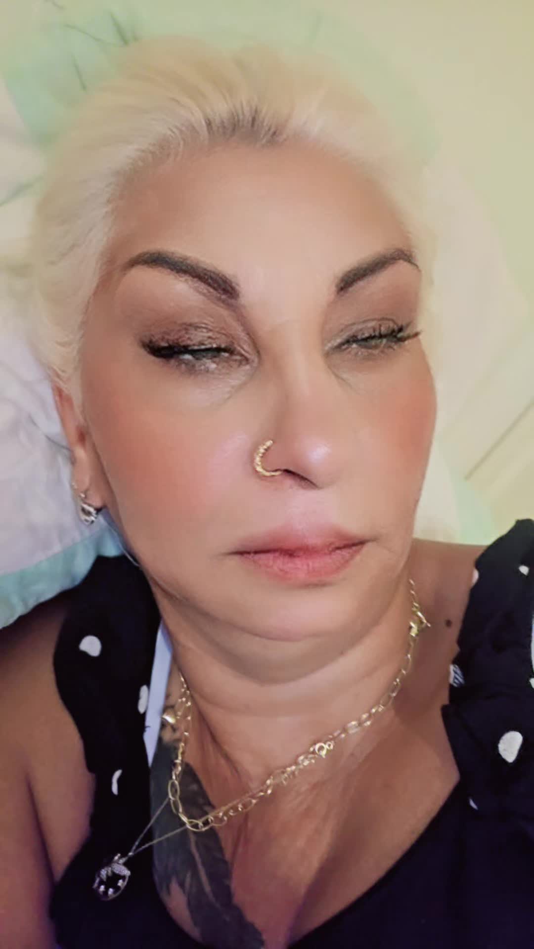 @Жена със силно сърце❤️