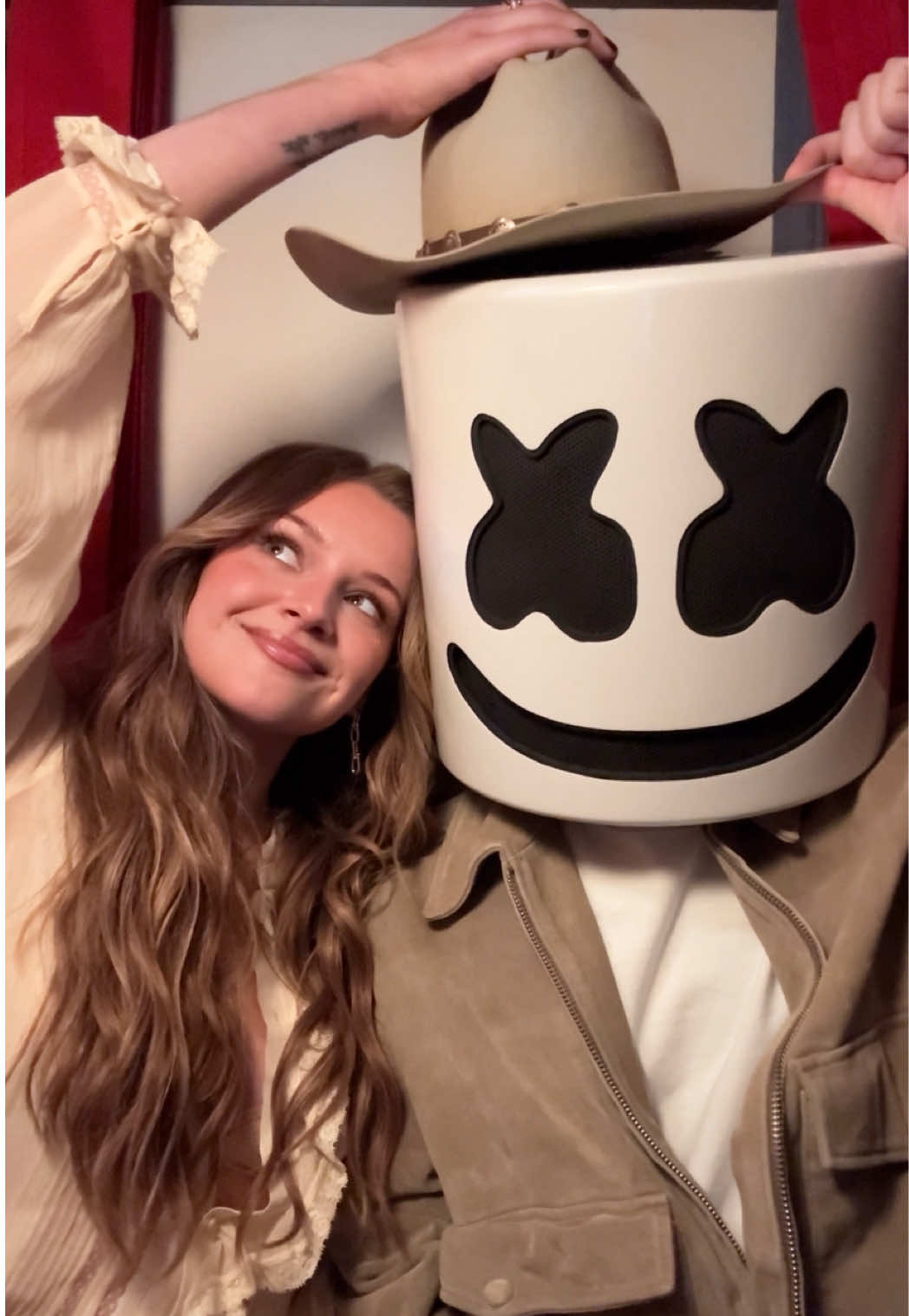 @Marshmello