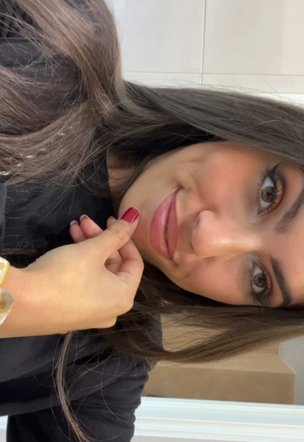 @Lara Gal&aacute;n