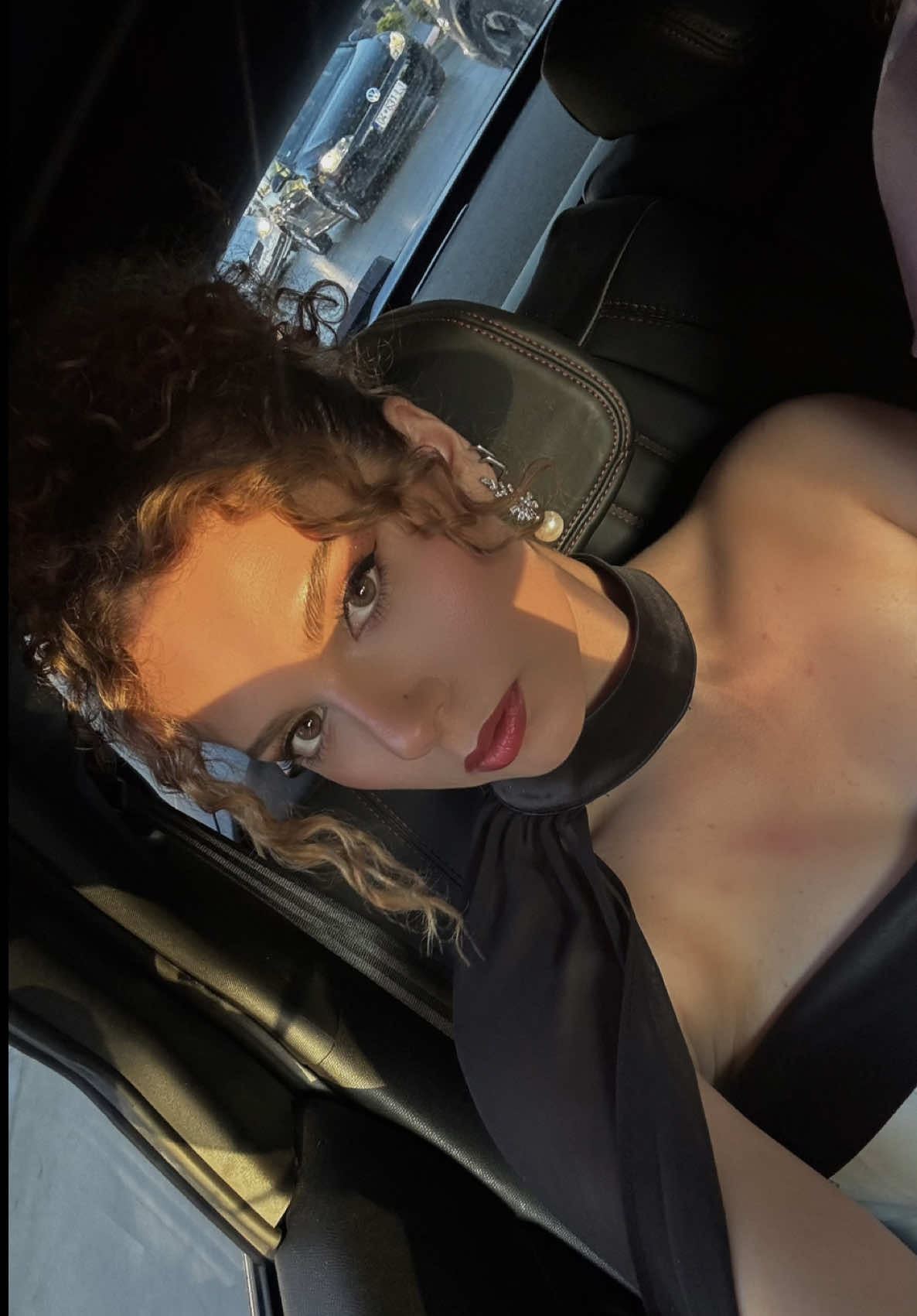 @erzabata