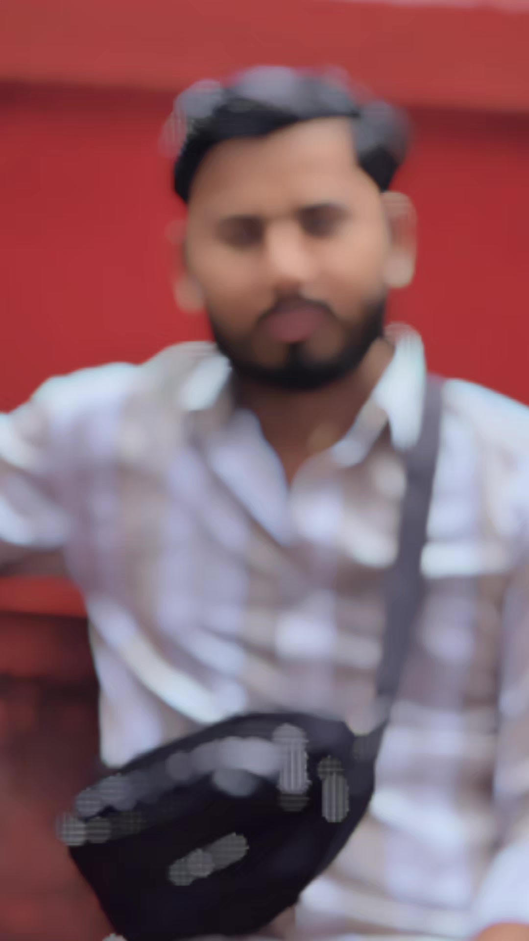 @RAHUL đ