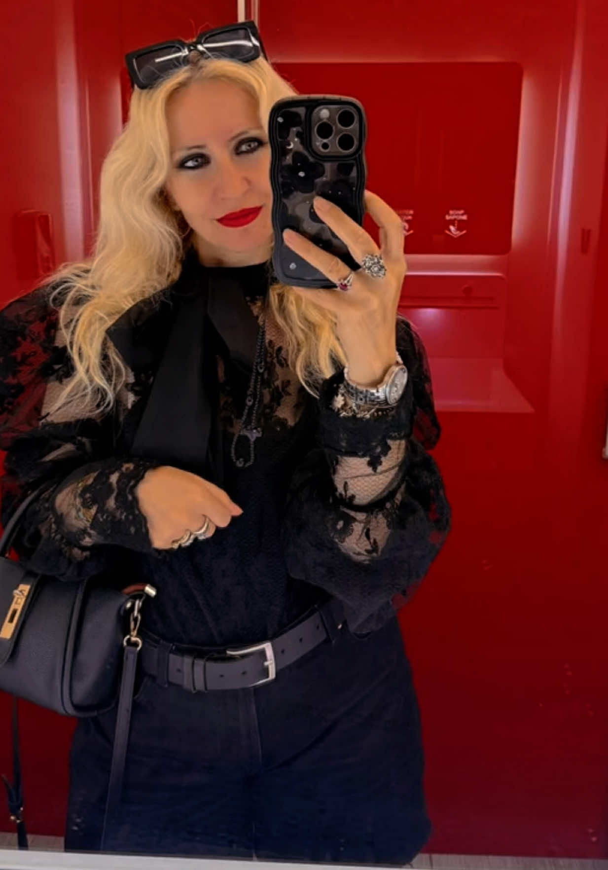 @Matilda 👑on Fashion❤️&zwj;🔥