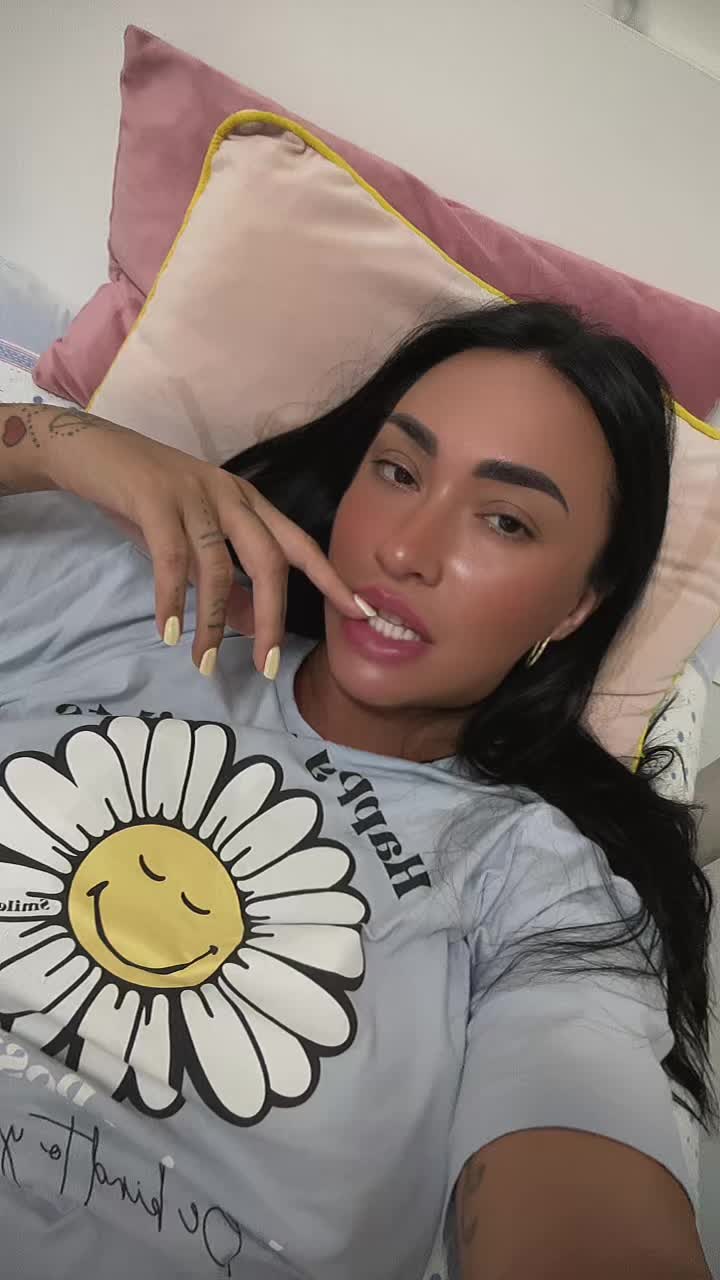 @🦋Nicoleta 🇷🇴