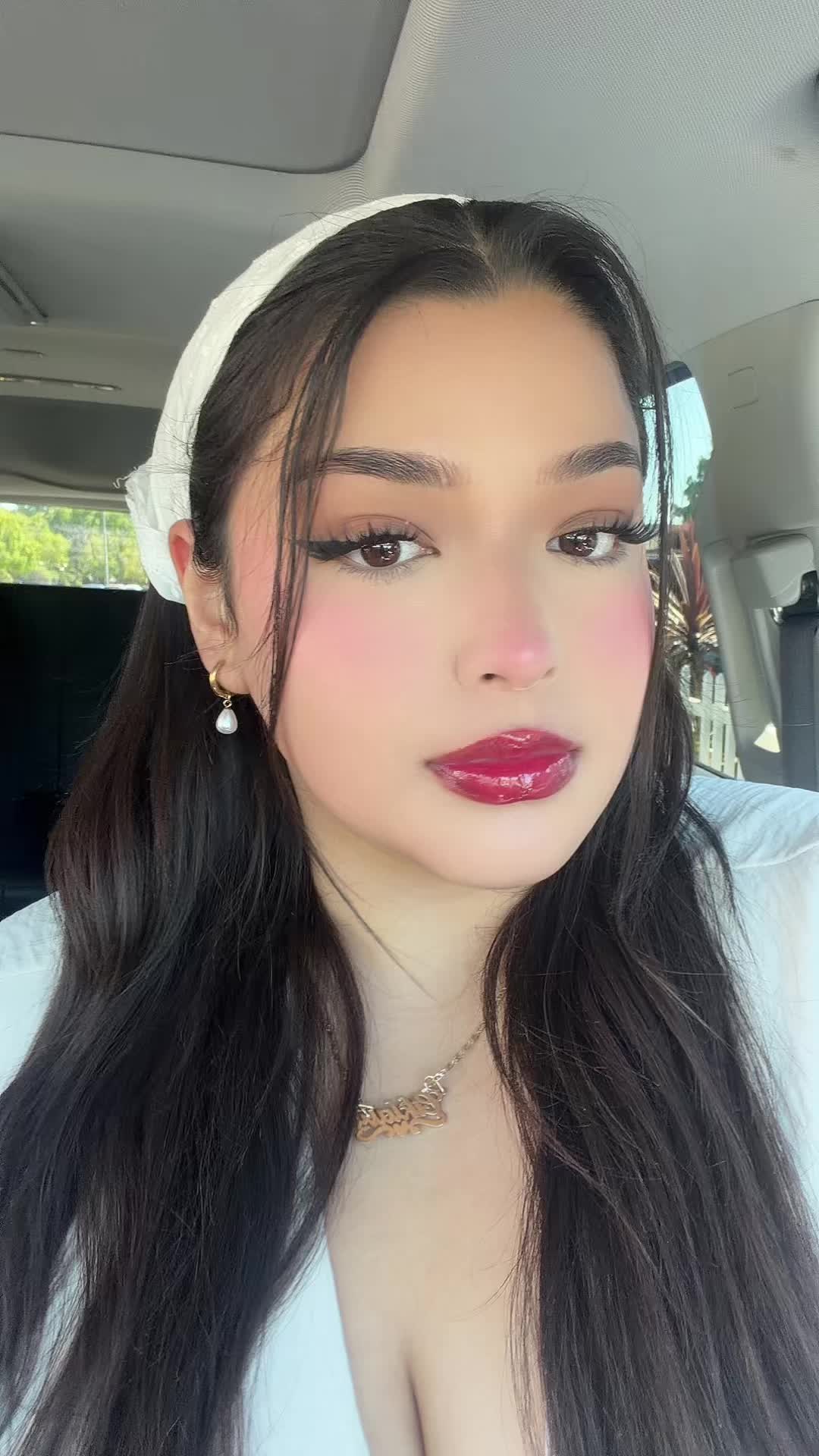 @Ciklaly Fernandez
