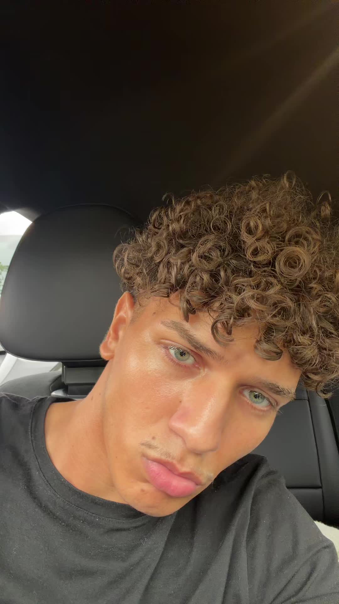 @JJ
