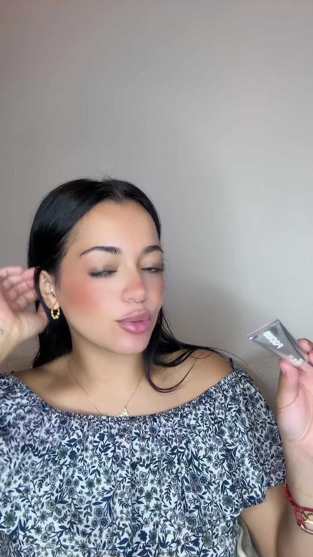 @Nina