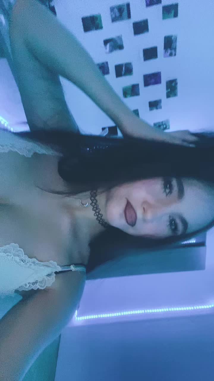 @elviksi_07