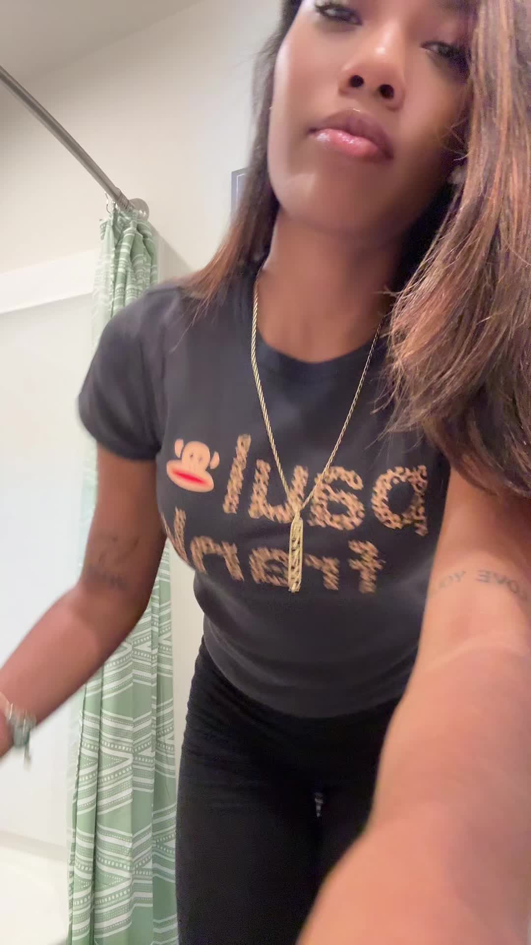 @mikayla