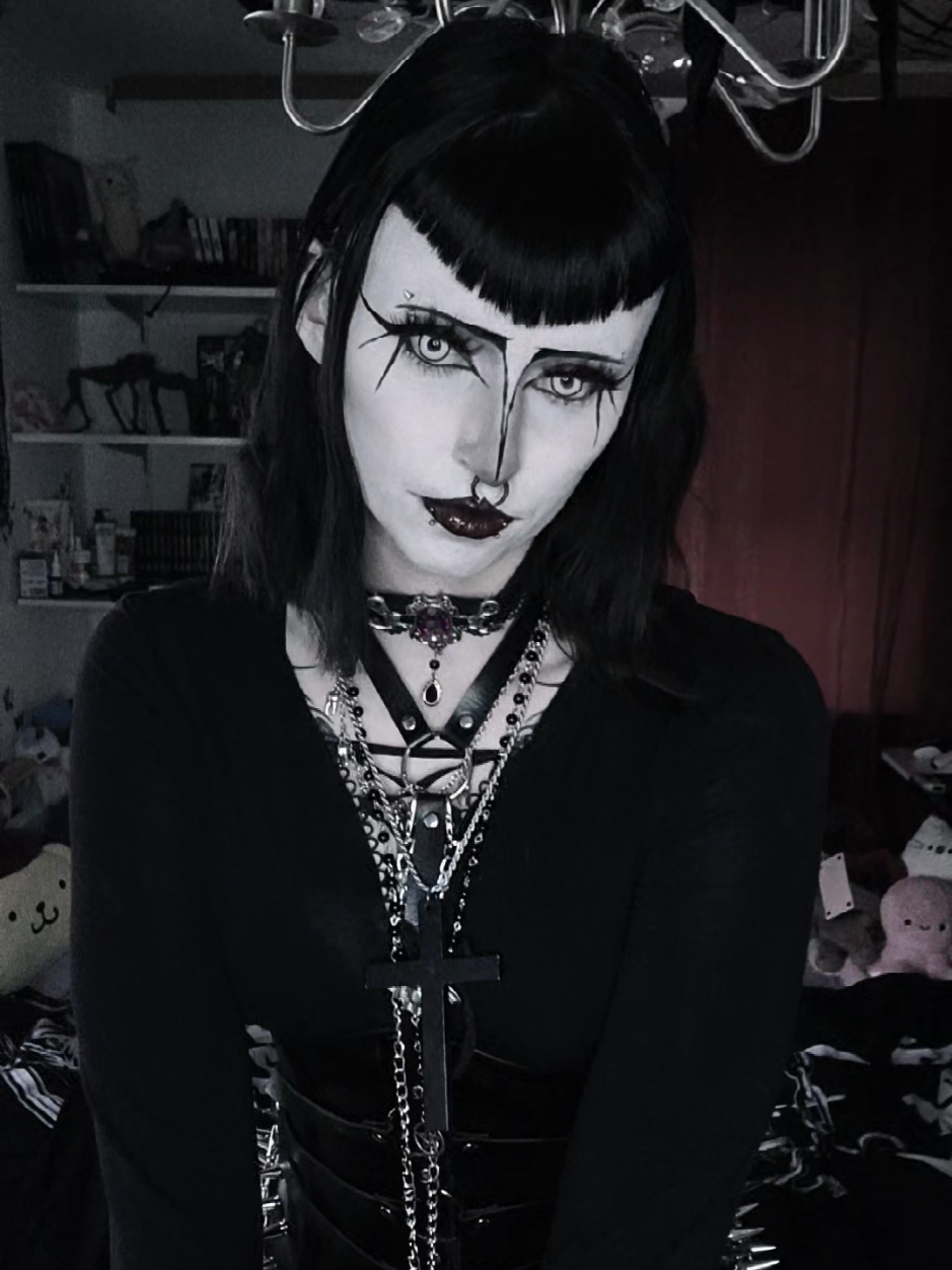 @🦇