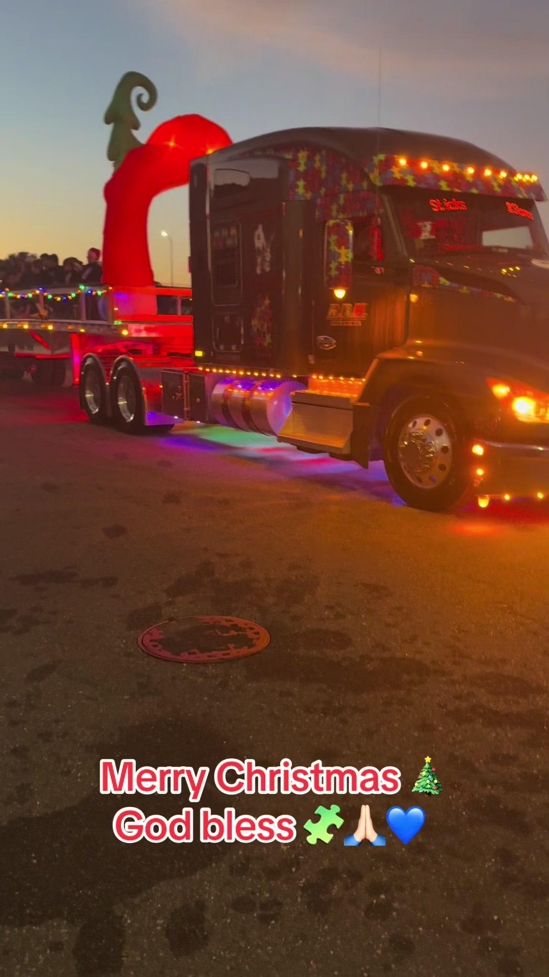 @truckingforautism
