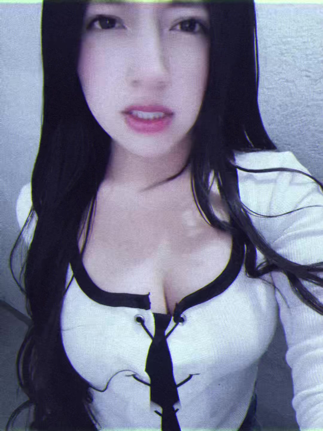 @Lluvia