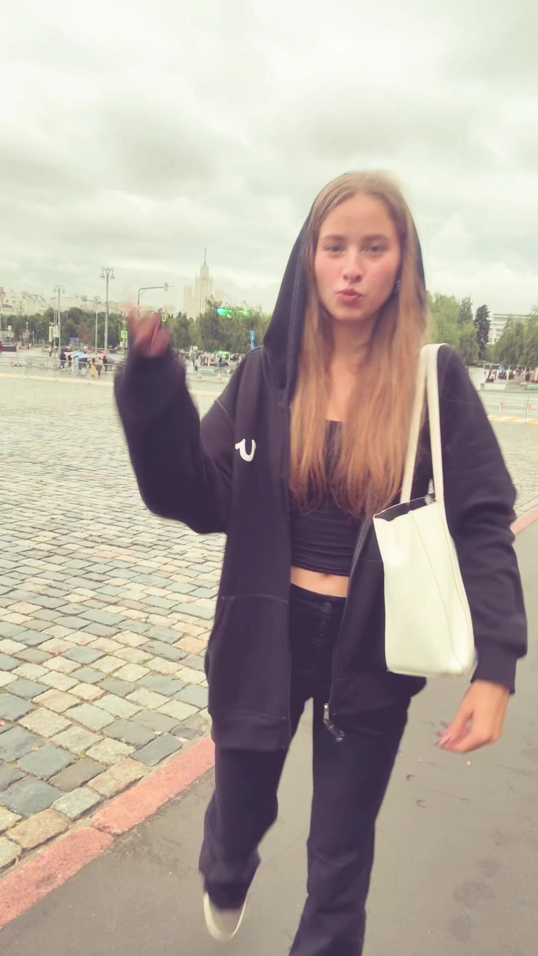 @krevetik_