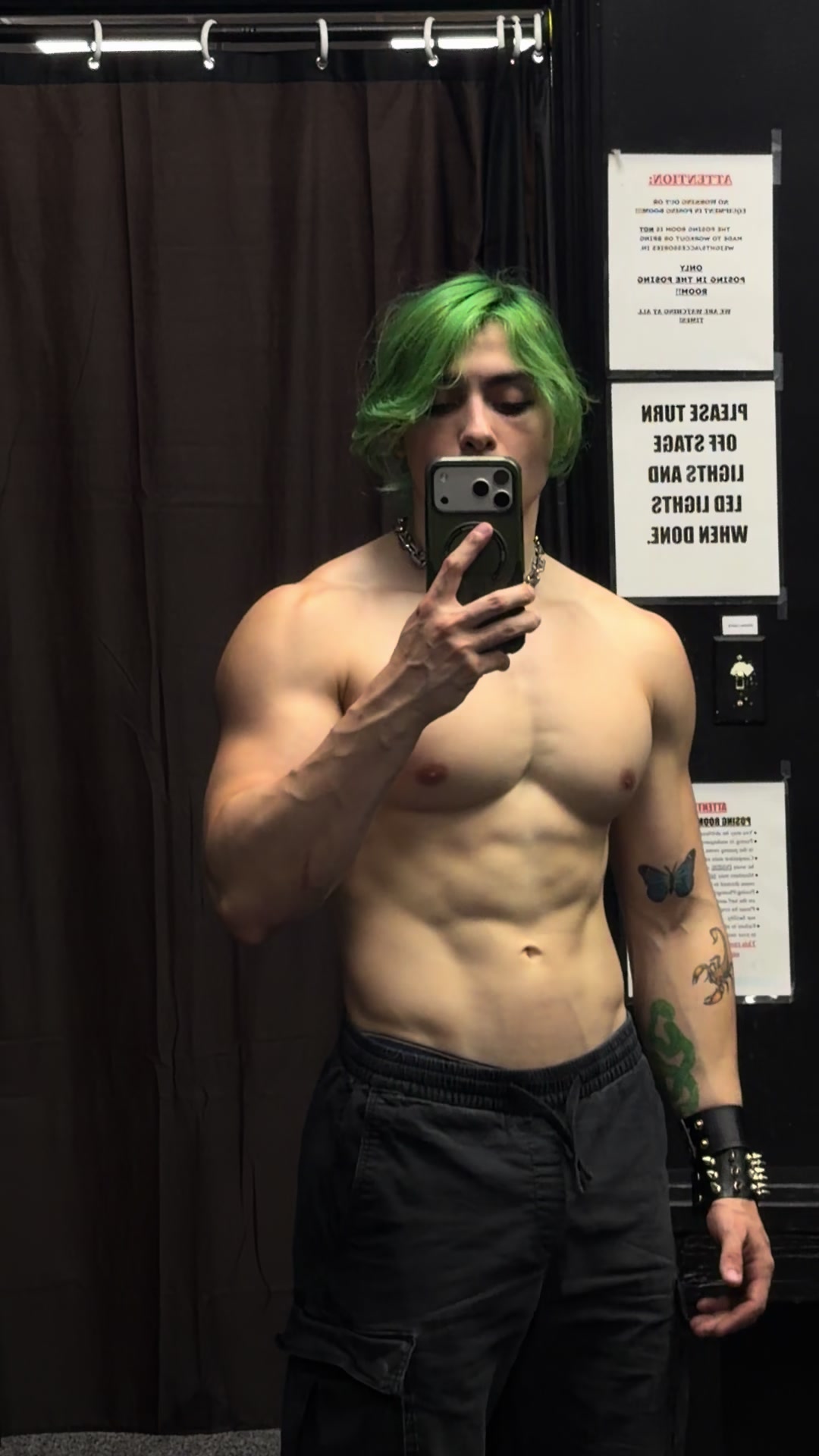 @Moxxie