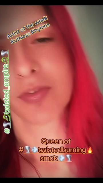 @💜👑Empress.GangstaQueen 👑💜