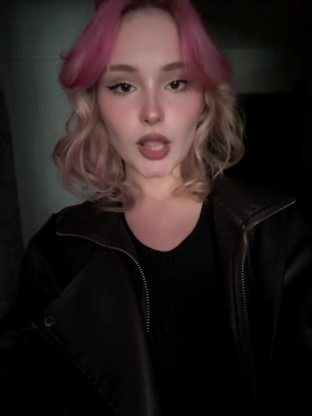 @anzise ⁷