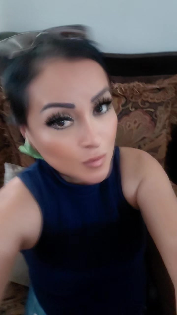 @Nena_81