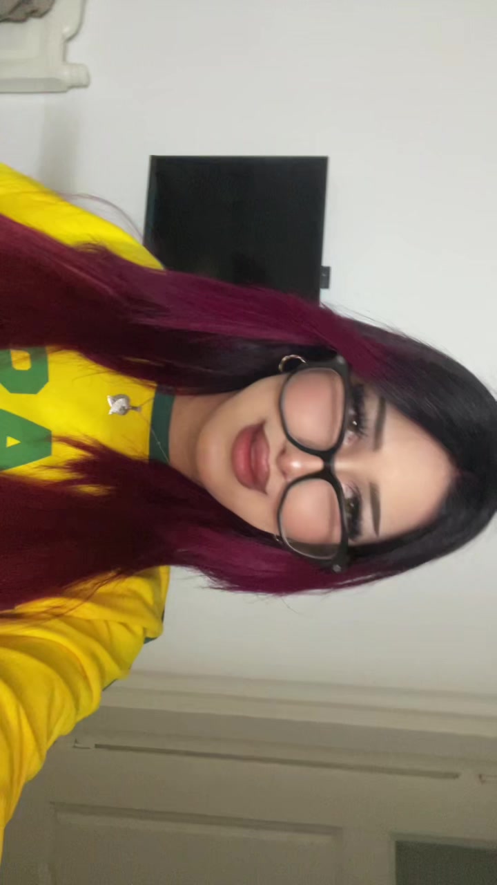 @Latina